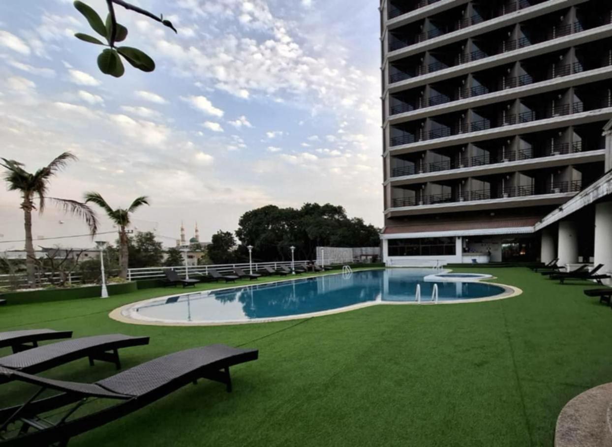 First Pacific Cirrus Hotel Pattaya Eksteriør billede