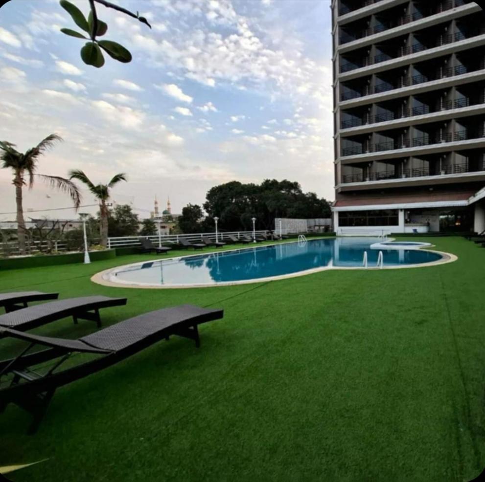 First Pacific Cirrus Hotel Pattaya Eksteriør billede